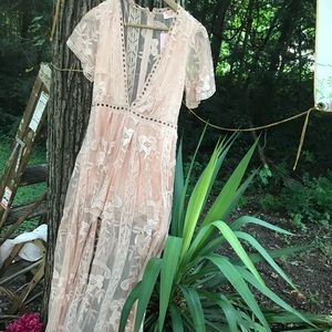 Sexy VTG Maxi lace dress with short shorts, size 6